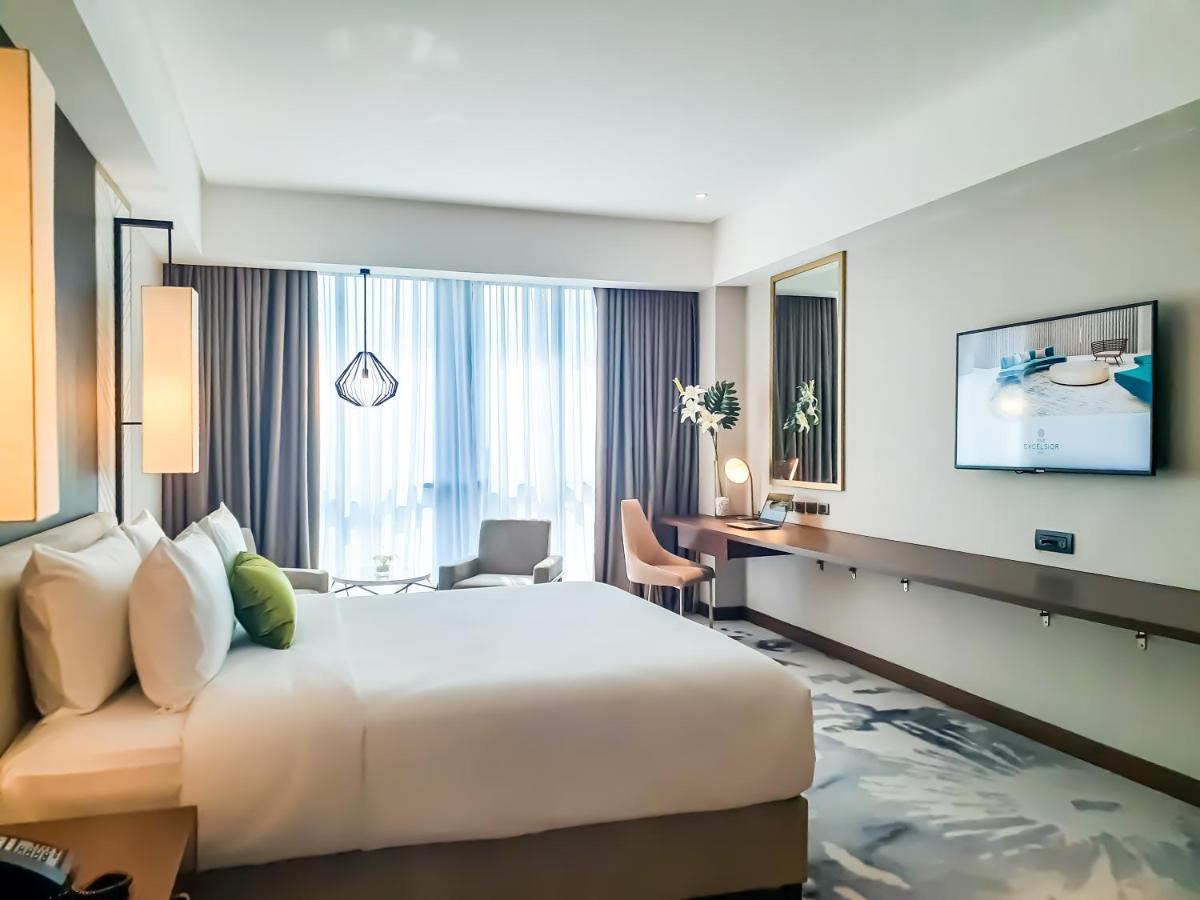 The Excelsior Hotel Las Piñas מראה חיצוני תמונה