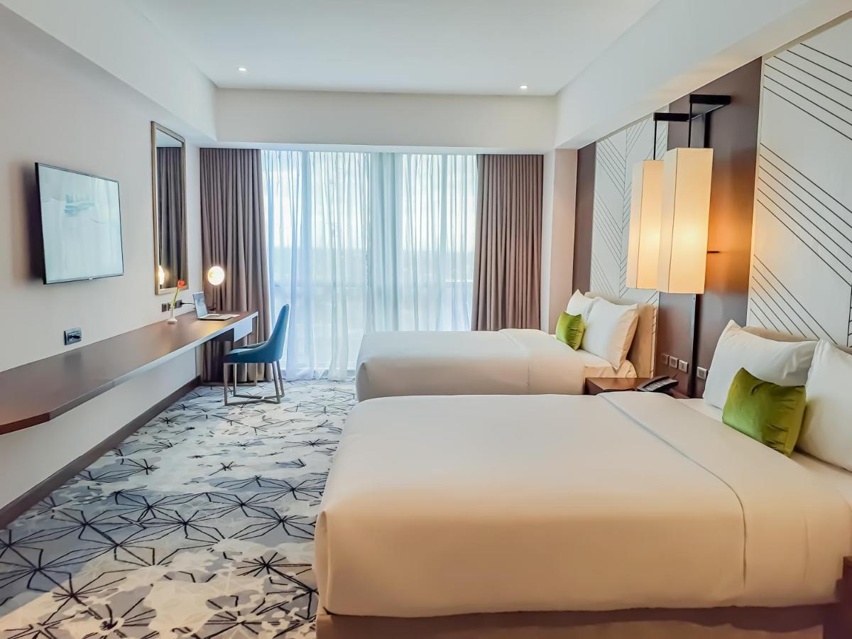 The Excelsior Hotel Las Piñas מראה חיצוני תמונה