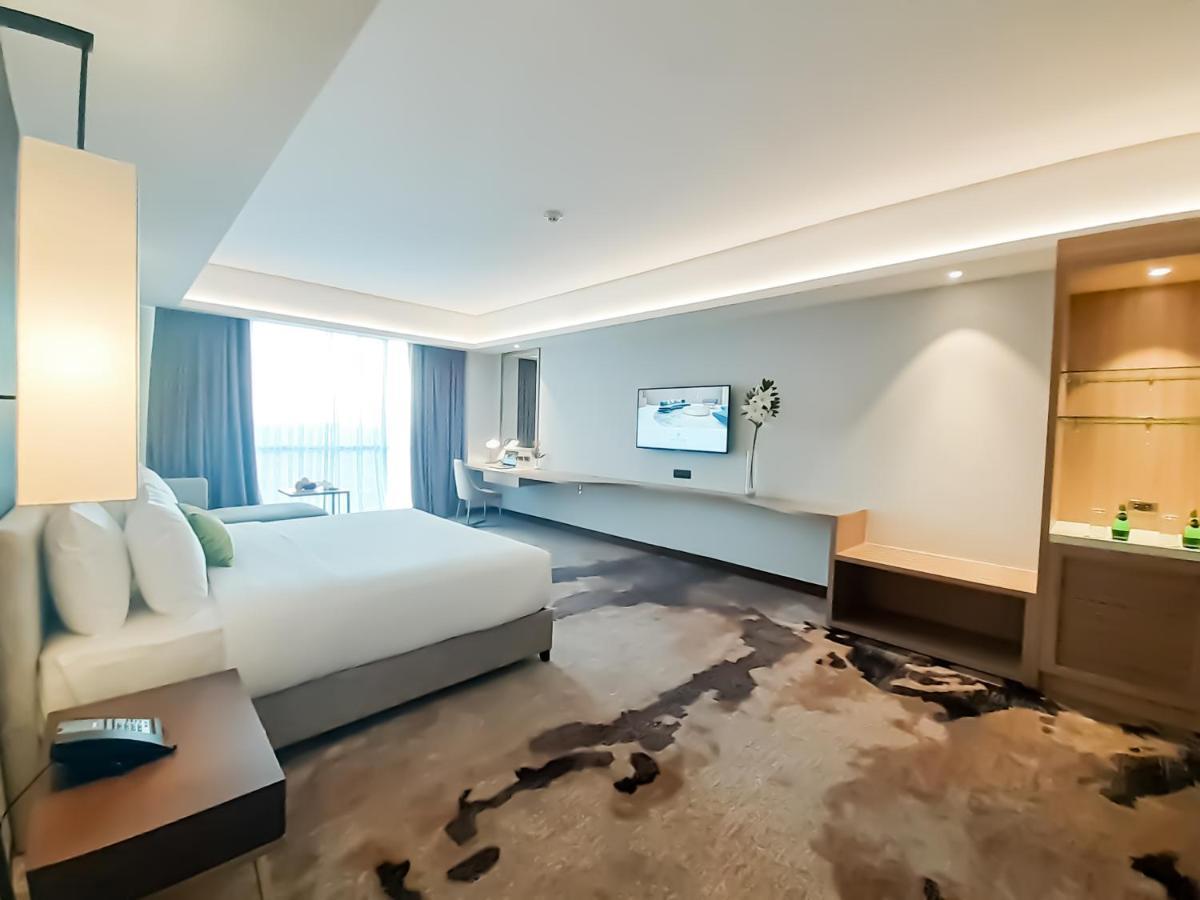 The Excelsior Hotel Las Piñas מראה חיצוני תמונה