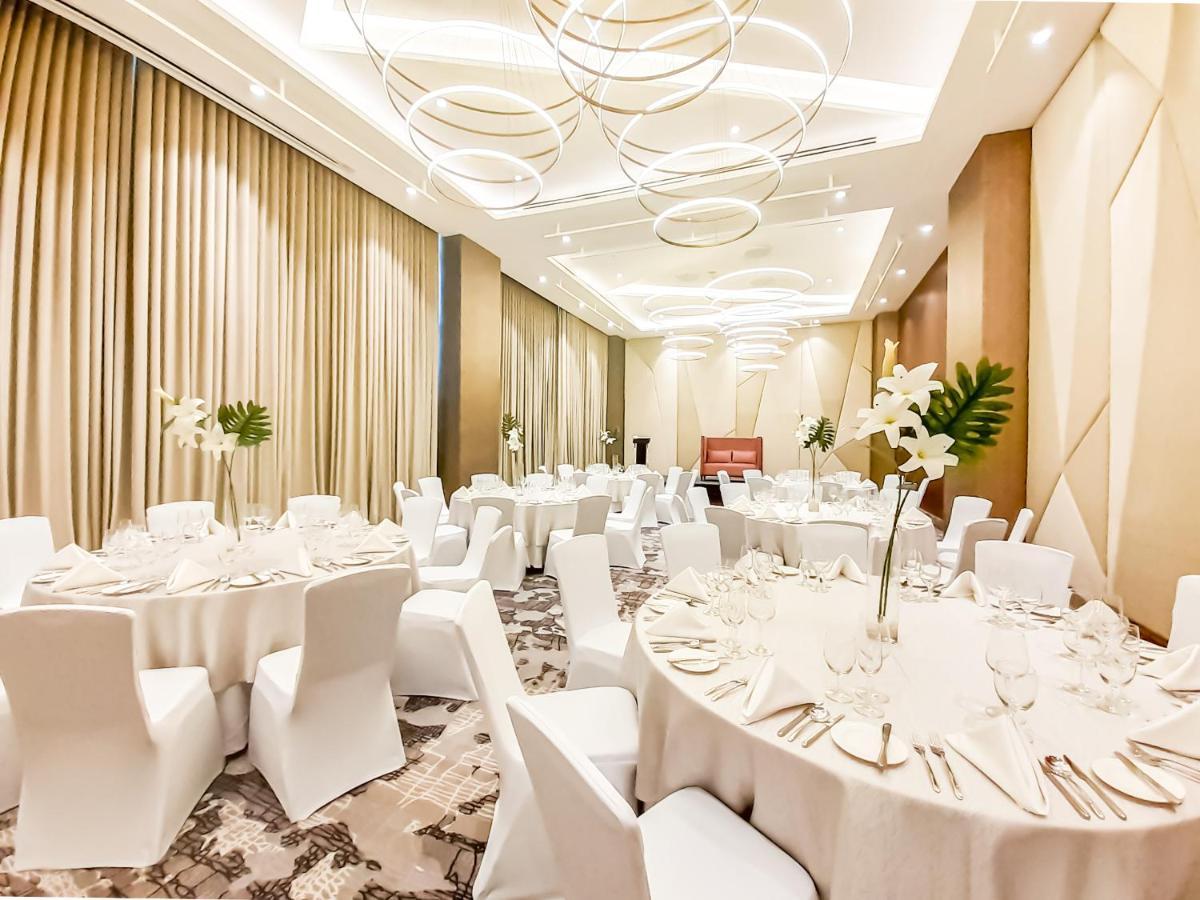 The Excelsior Hotel Las Piñas מראה חיצוני תמונה