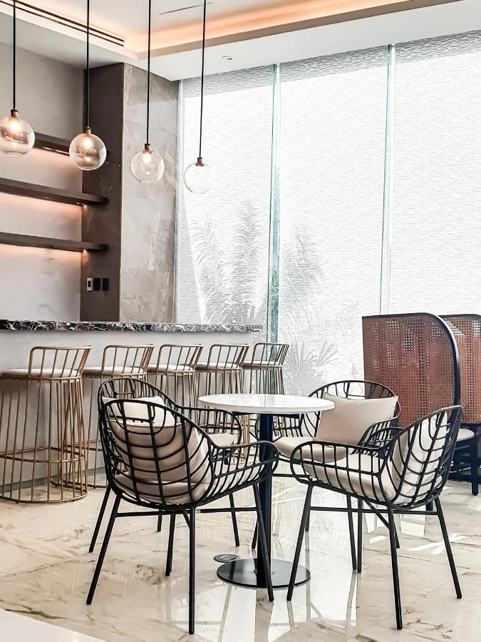 The Excelsior Hotel Las Piñas מראה חיצוני תמונה